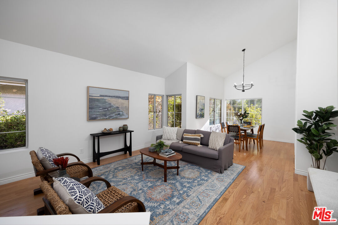 23232 W Vail Dr