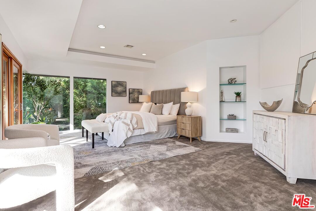 4463 Bergamo Dr