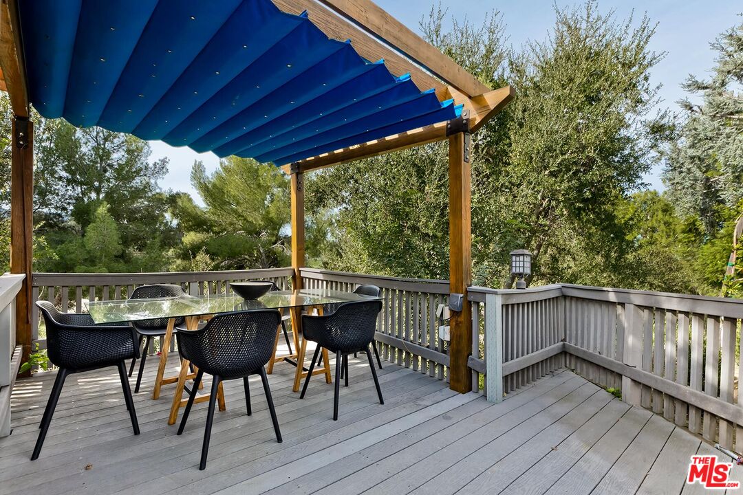 4463 Bergamo Dr