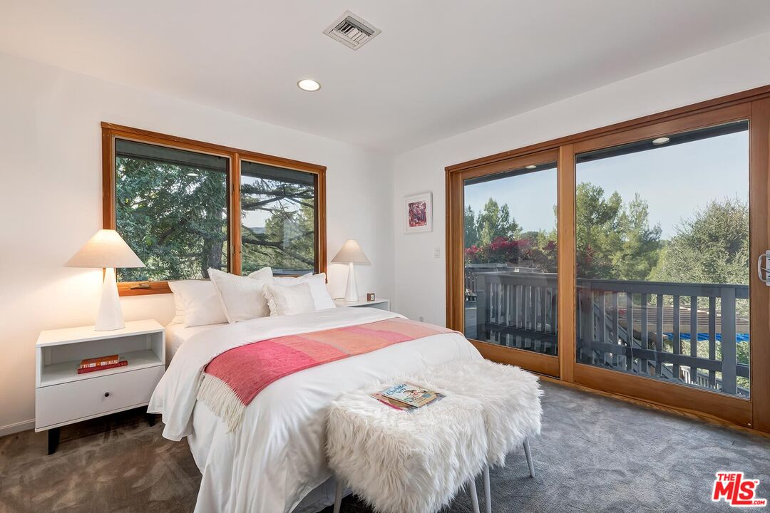 4463 Bergamo Dr