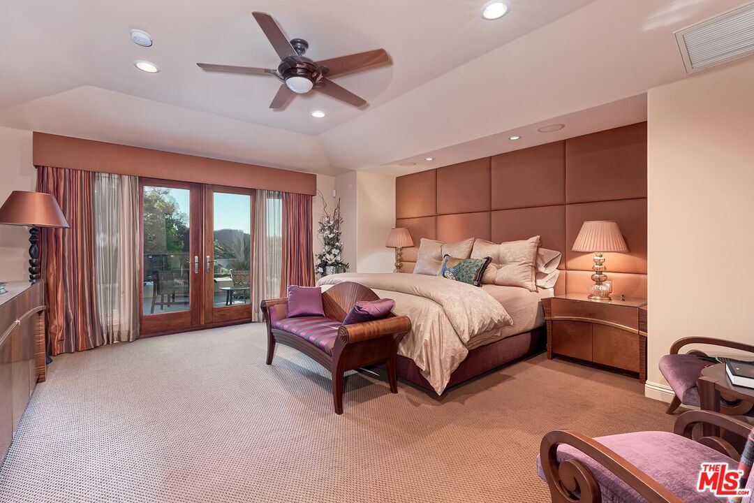 10212 Briarwood Dr