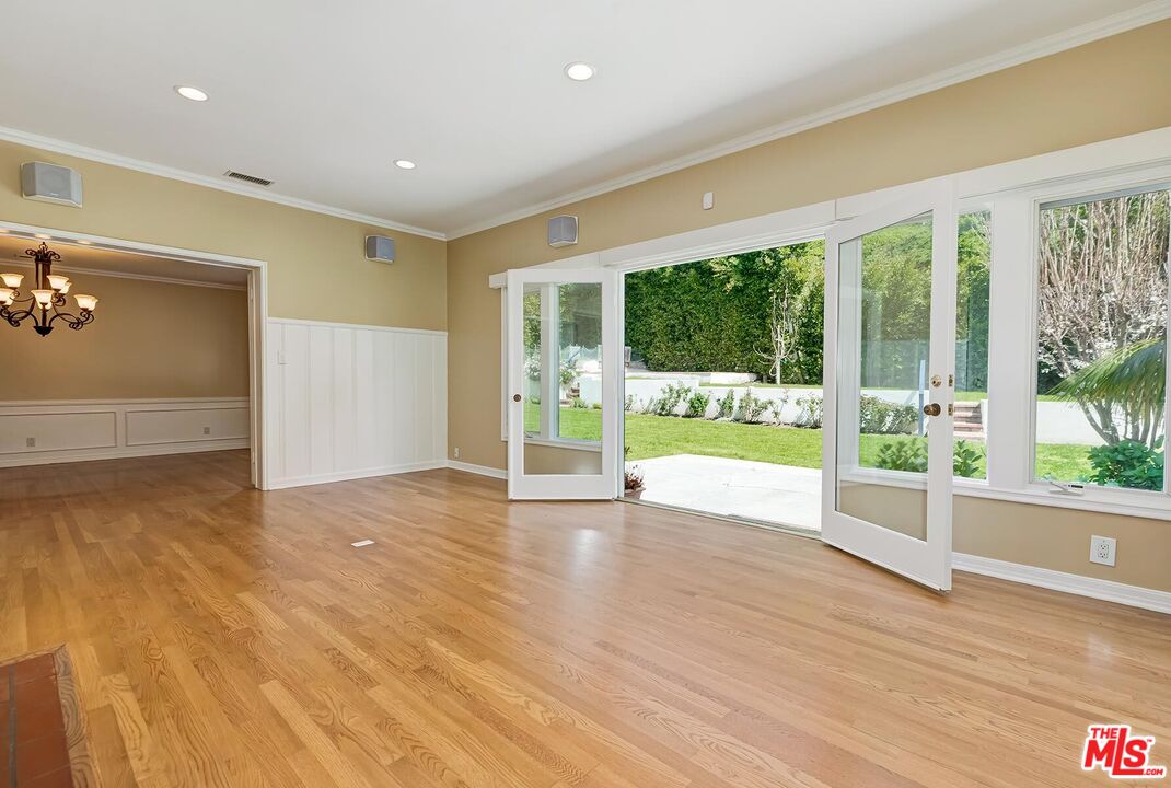 1318 San Ysidro Dr