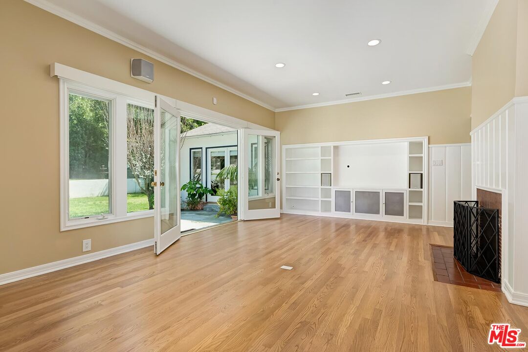1318 San Ysidro Dr