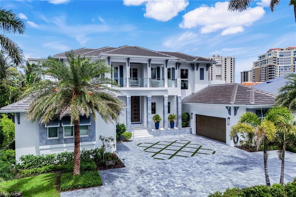 309 Neapolitan WAY
