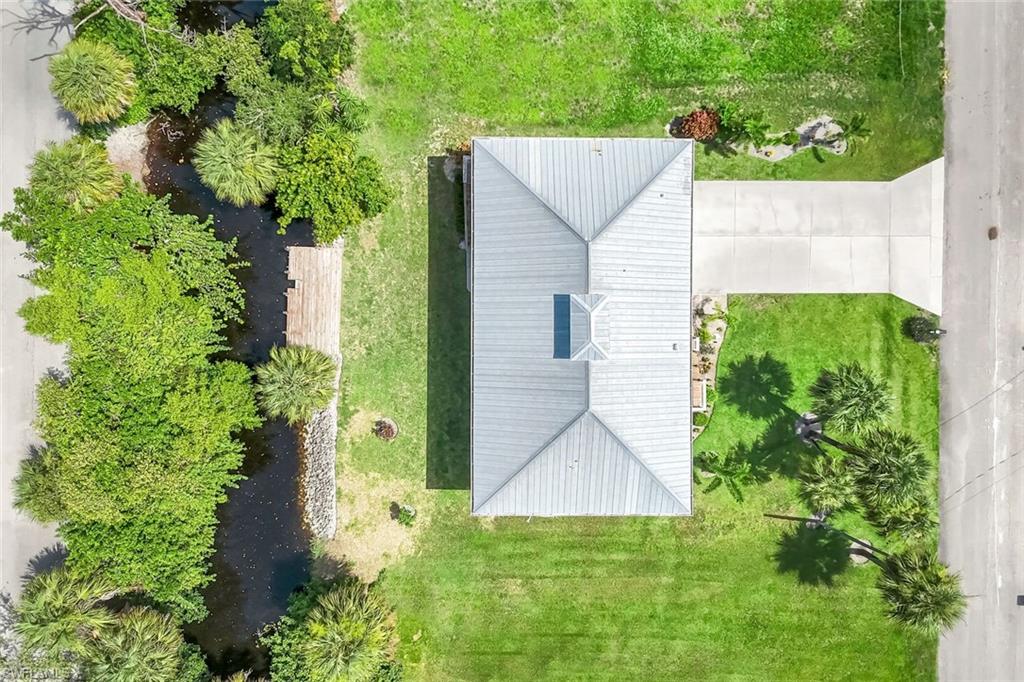 27136 Belle Rio DR