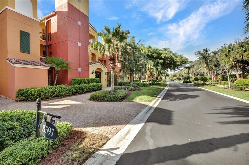 8597 Via Garibaldi CIR 208