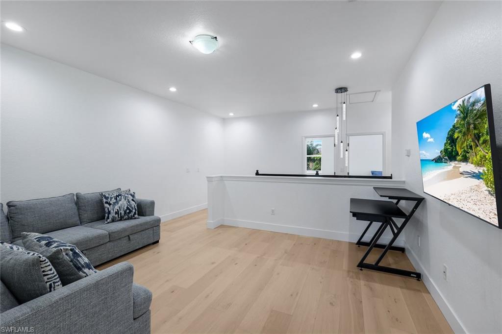 20370 Larino LOOP