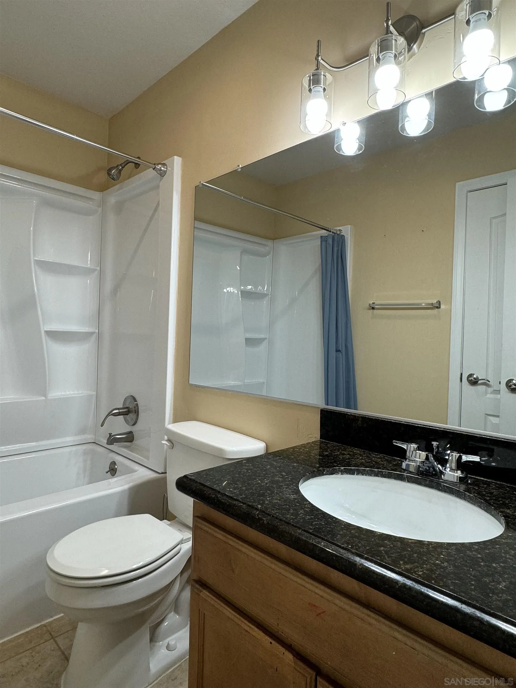 506 Calle Montecito Unit 40