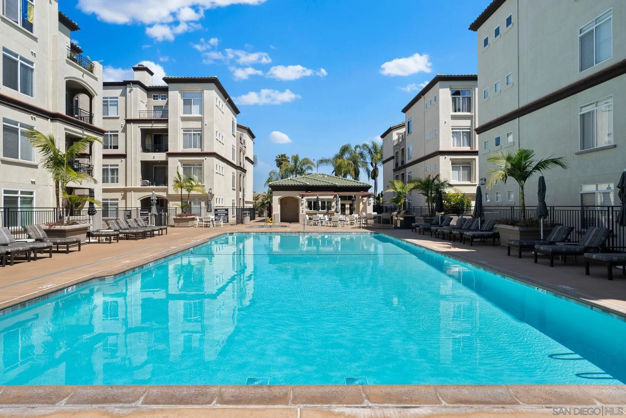 9263 Regents Rd Unit B202