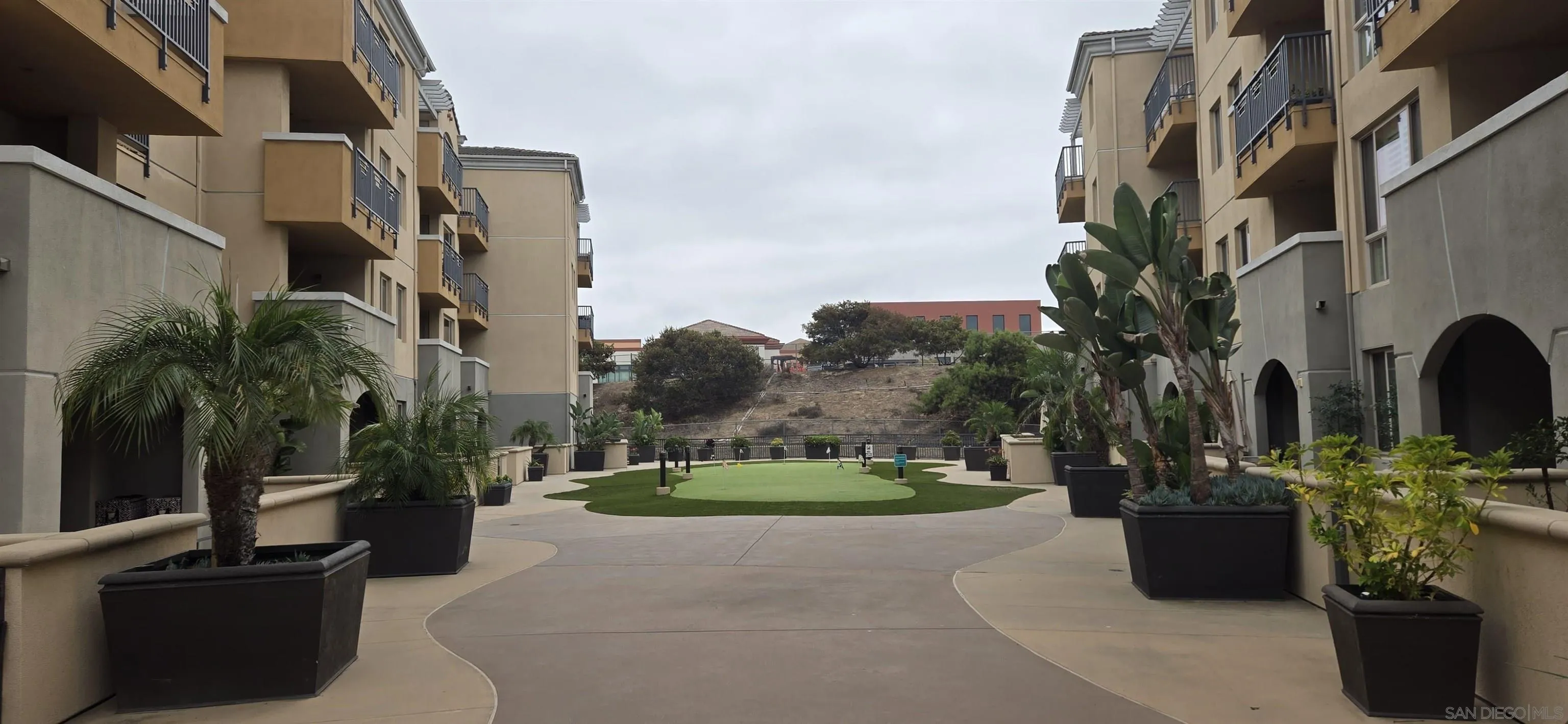 3877 Pell Pl Unit 124