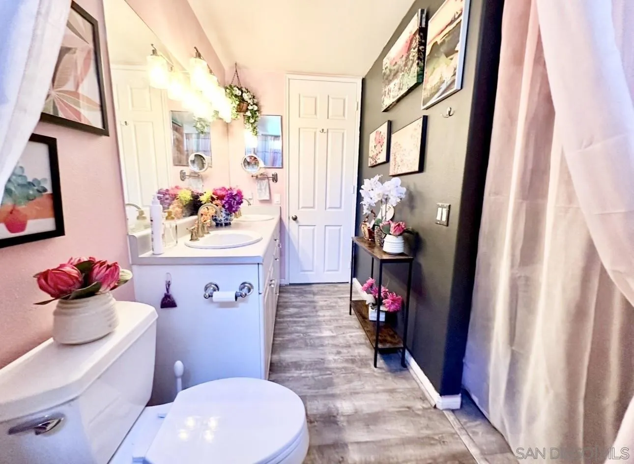 28740 Desert Princess Dr