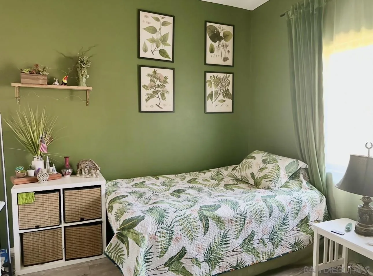 28740 Desert Princess Dr