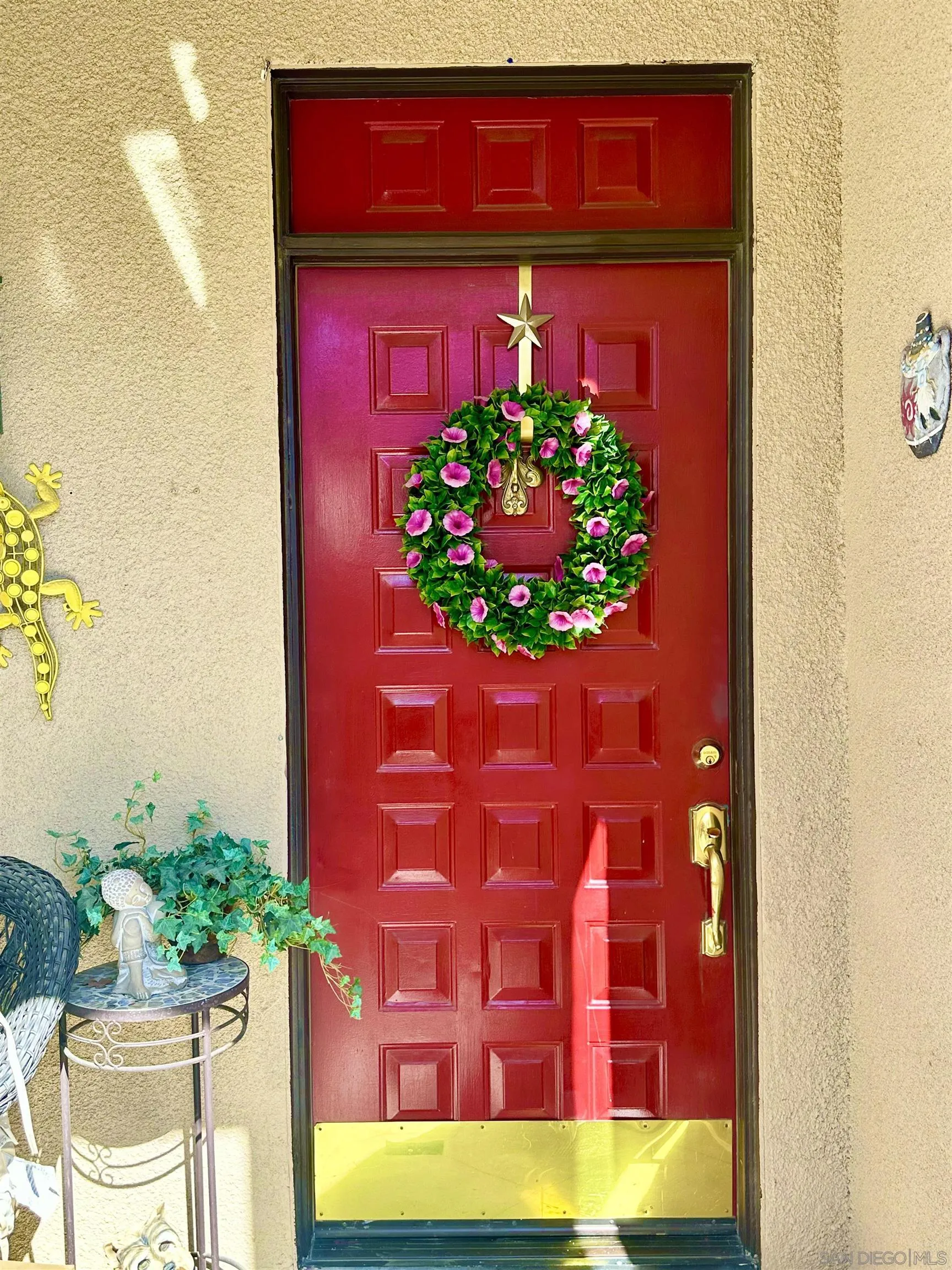 28740 Desert Princess Dr