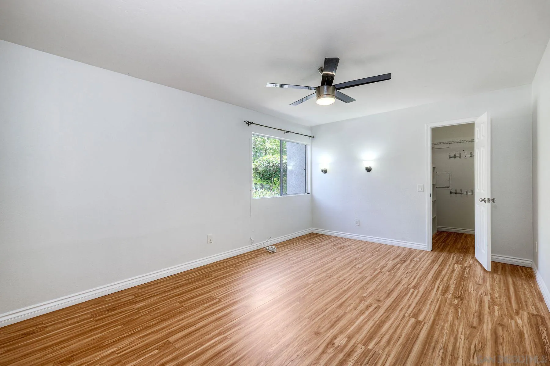 5350 Baltimore Unit 5