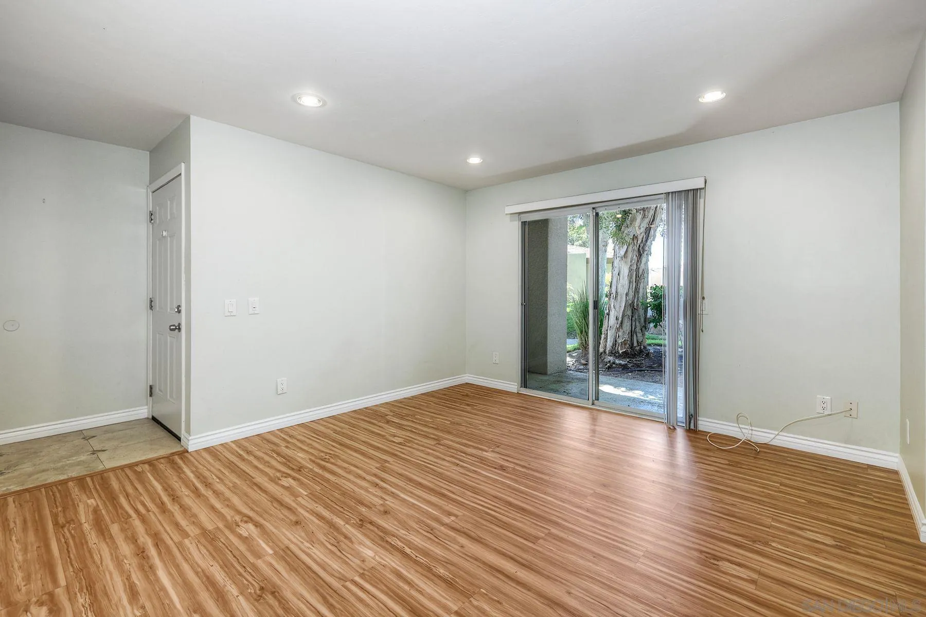 5350 Baltimore Unit 5