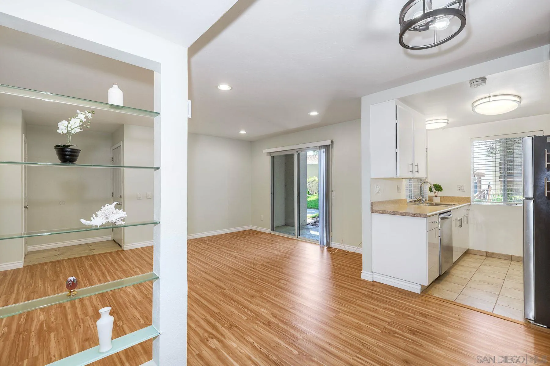 5350 Baltimore Unit 5