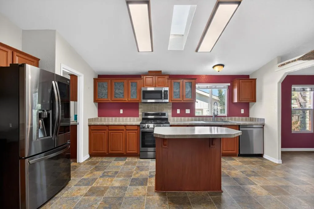 13450 Highway 8 Business Unit Space 16