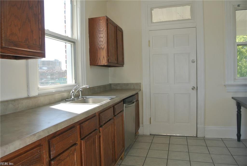 921 Westover AVE 2