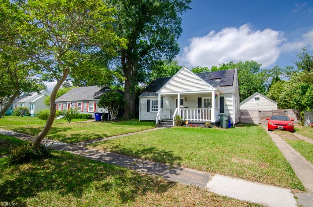 8123 Kenwood DR