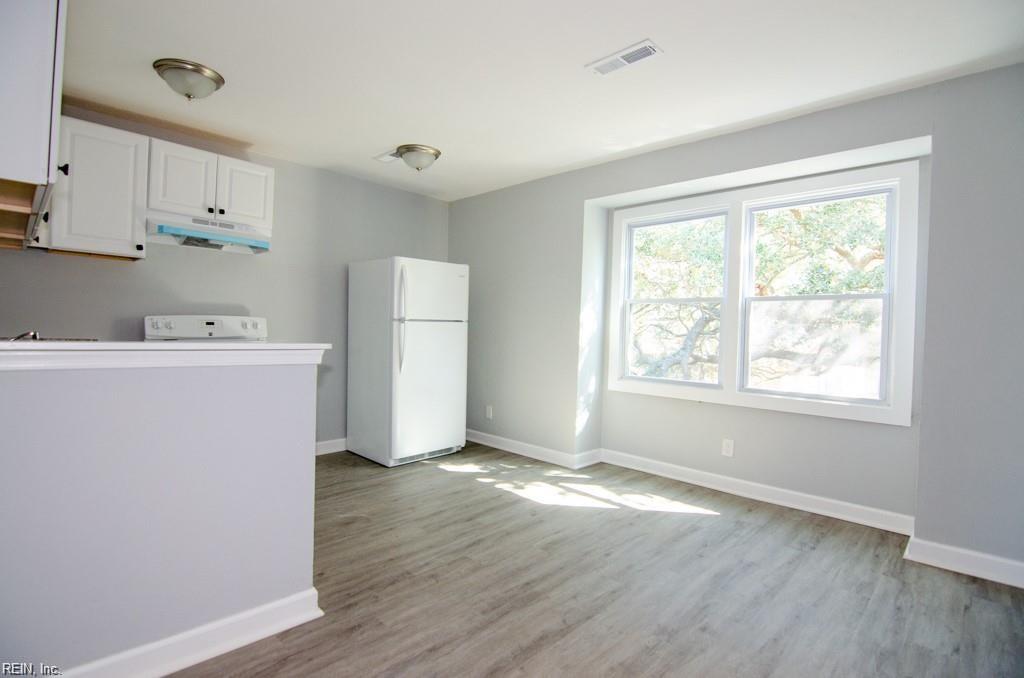 1005 Hillside AVE 4