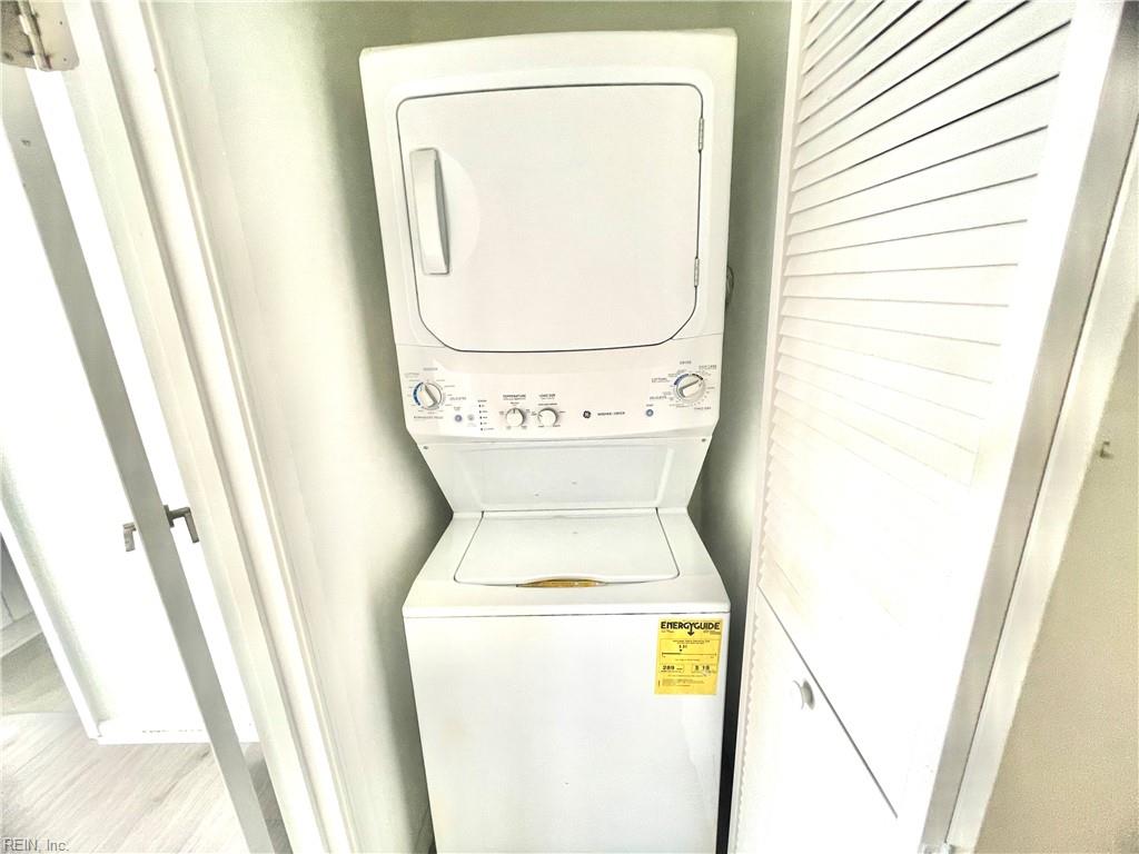 835 Little Bay Avenue AVE 32/D