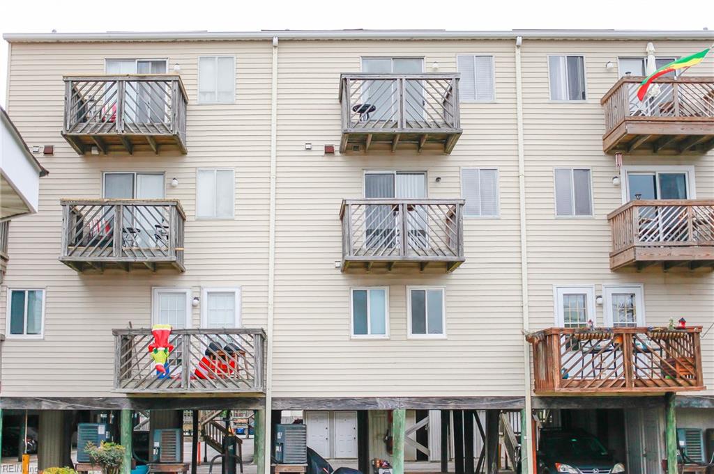 835 Little Bay Avenue AVE 32/D