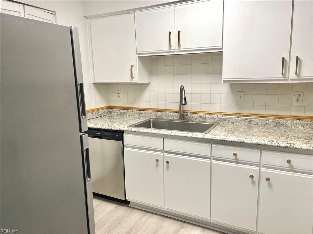 835 Little Bay AVE D