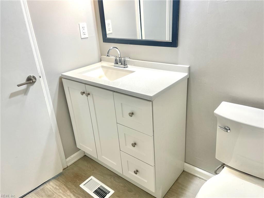 835 Little Bay AVE D