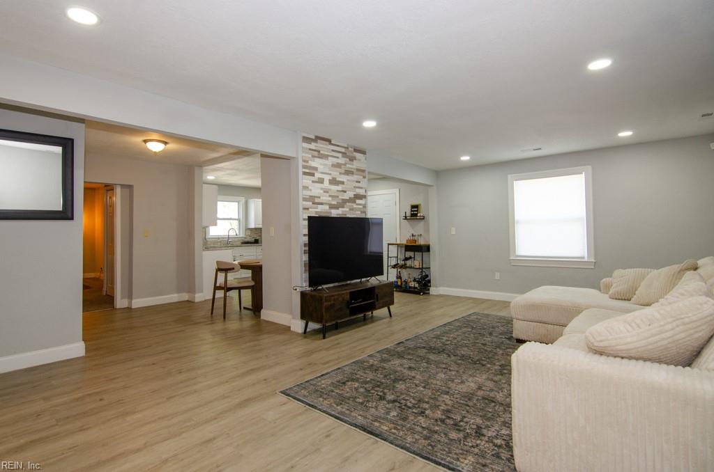 1750 Hancock Ave. AVE