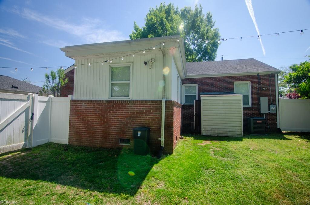 1750 Hancock Ave. AVE