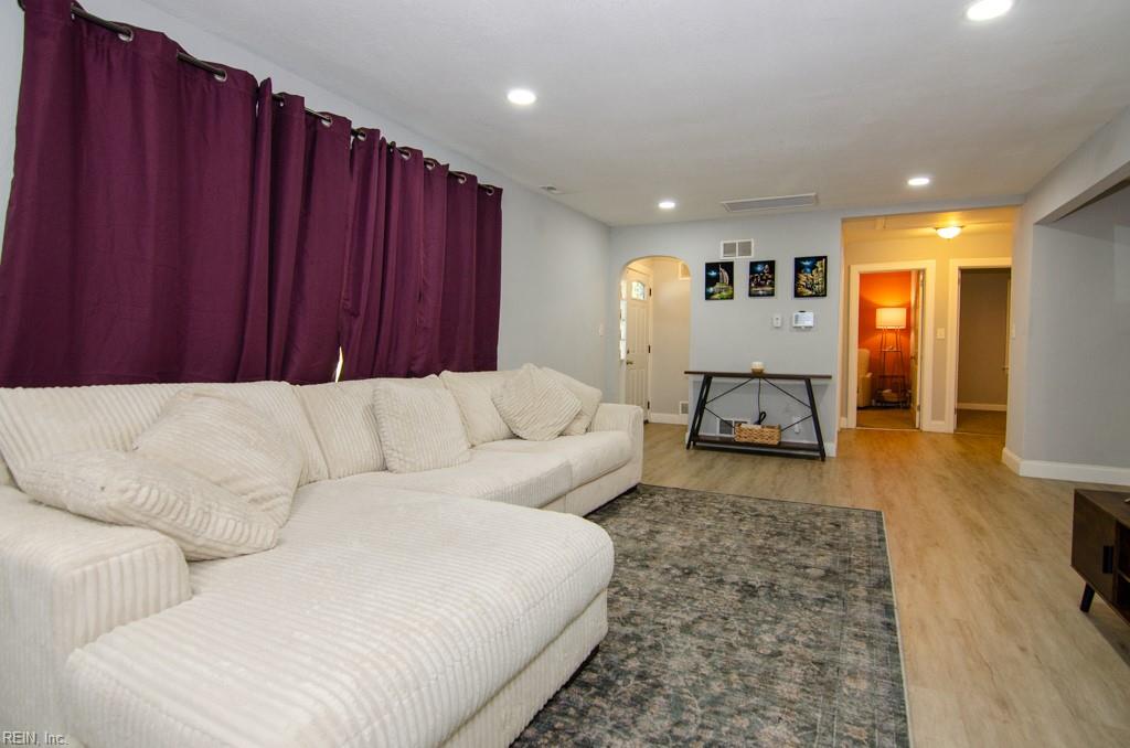 1750 Hancock Ave. AVE