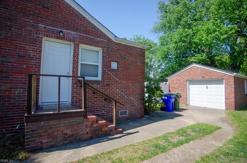 1750 Hancock Ave. AVE