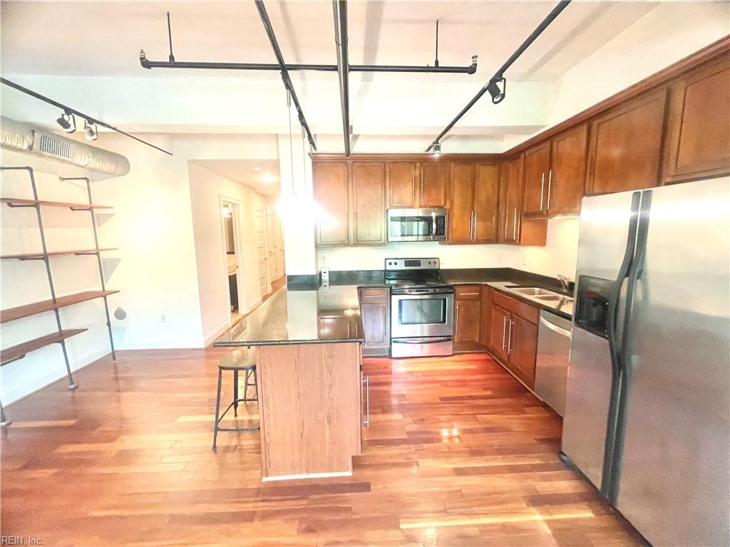 426 Granby ST 2B