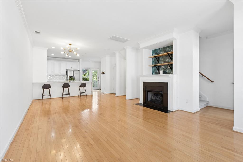 1221 Westover AVE D
