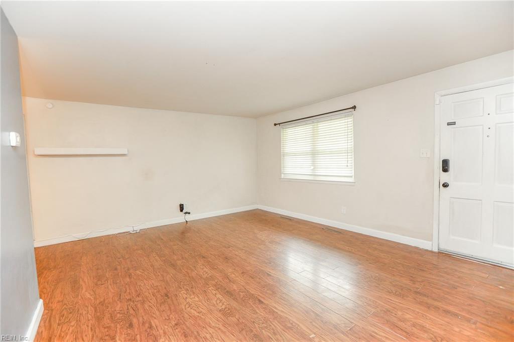 3424 Rainey RD