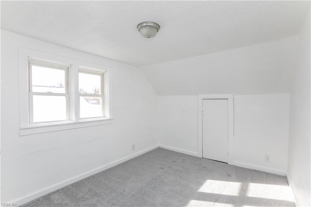 1609 Richmond AVE