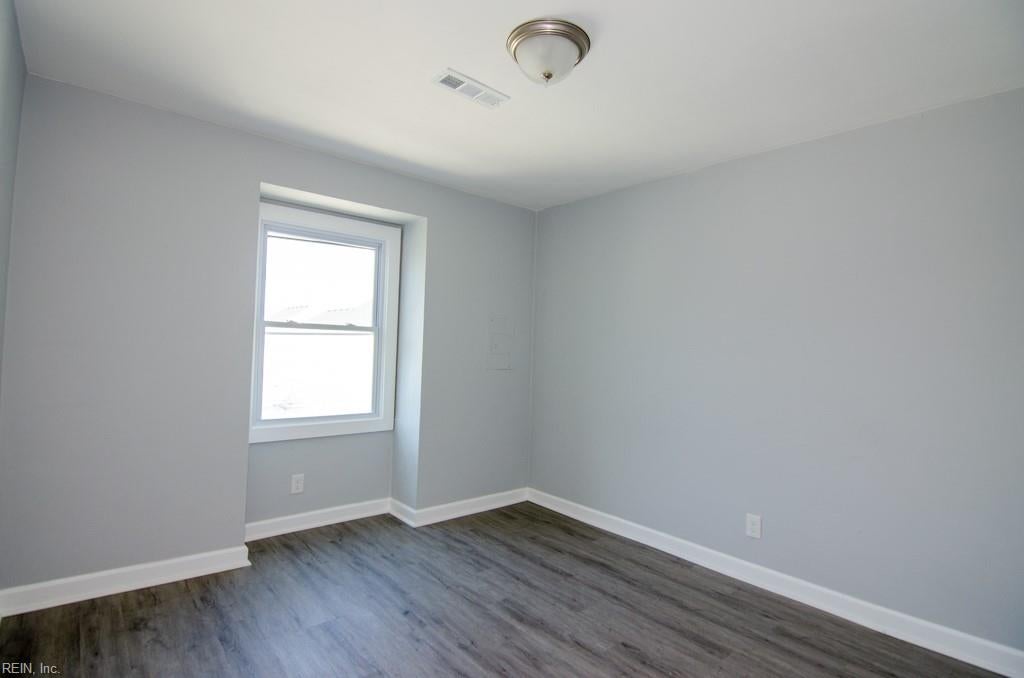 1005 Hillside AVE 1