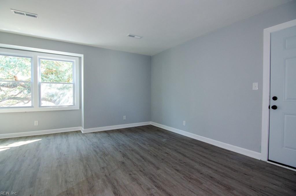 1005 Hillside AVE 1