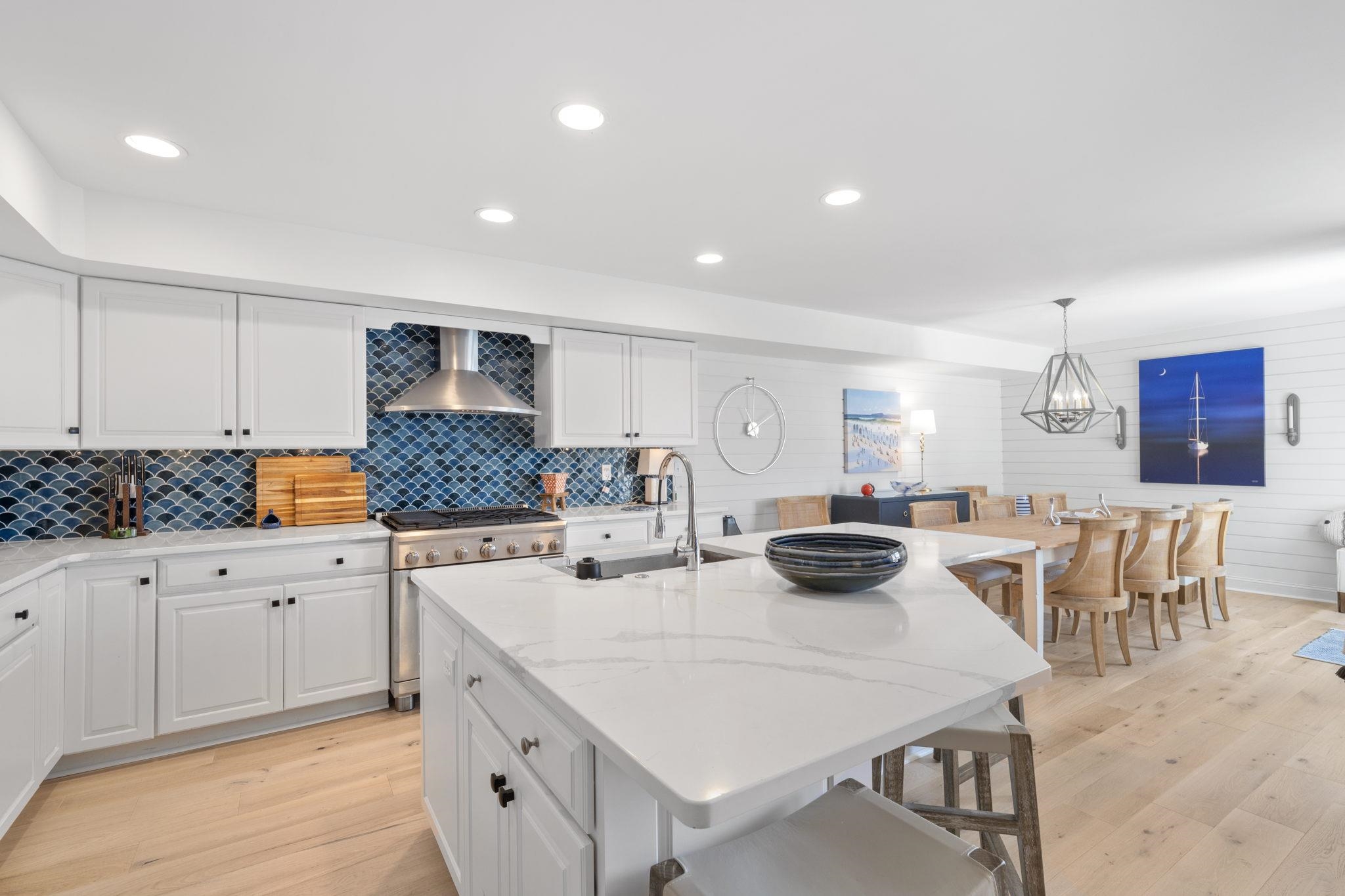 2318 Dune Drive Unit: 2318