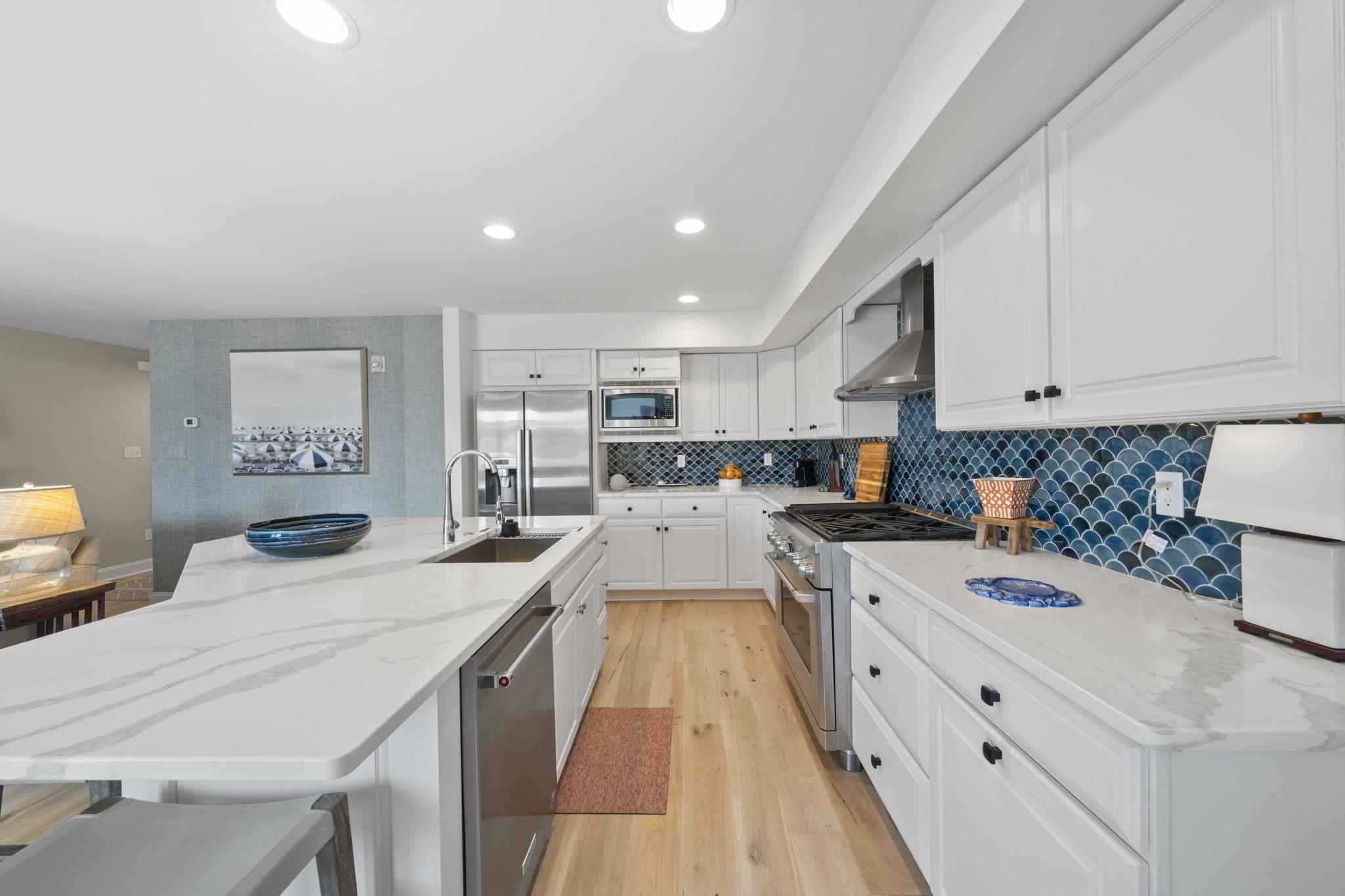 2318 Dune Drive Unit: 2318
