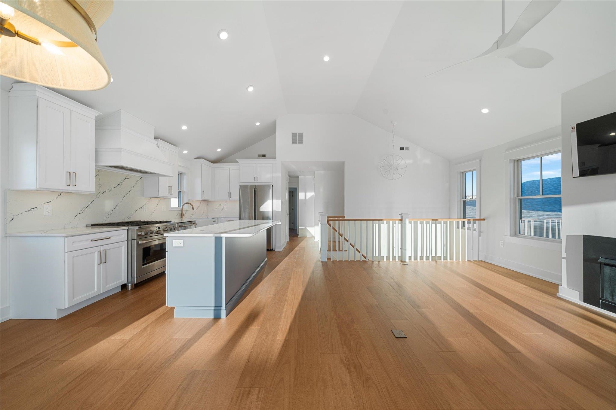 405 E 10th Avenue