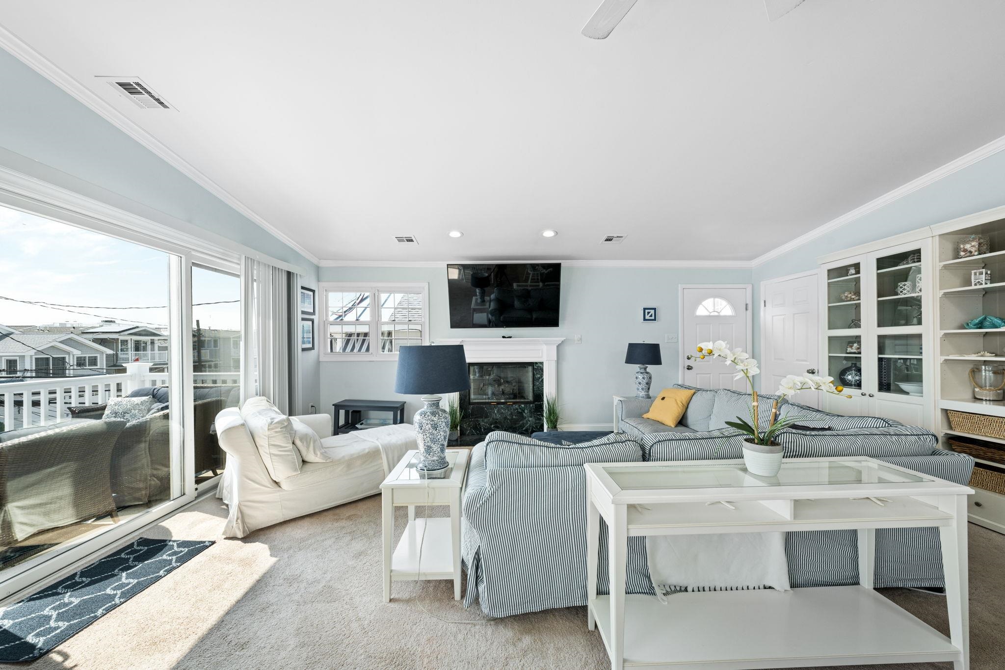5414 Central Avenue Unit: 2nd floor