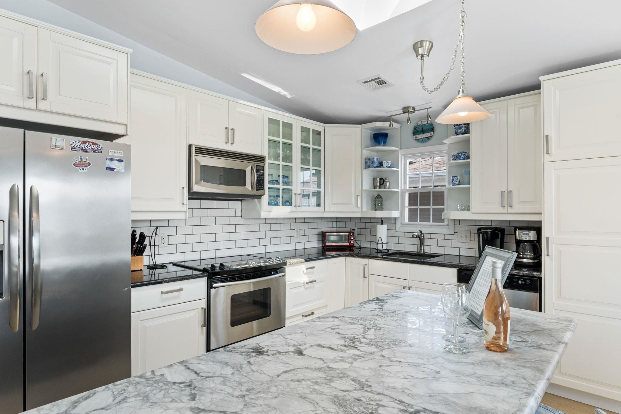 5414 Central Avenue Unit: 2nd floor