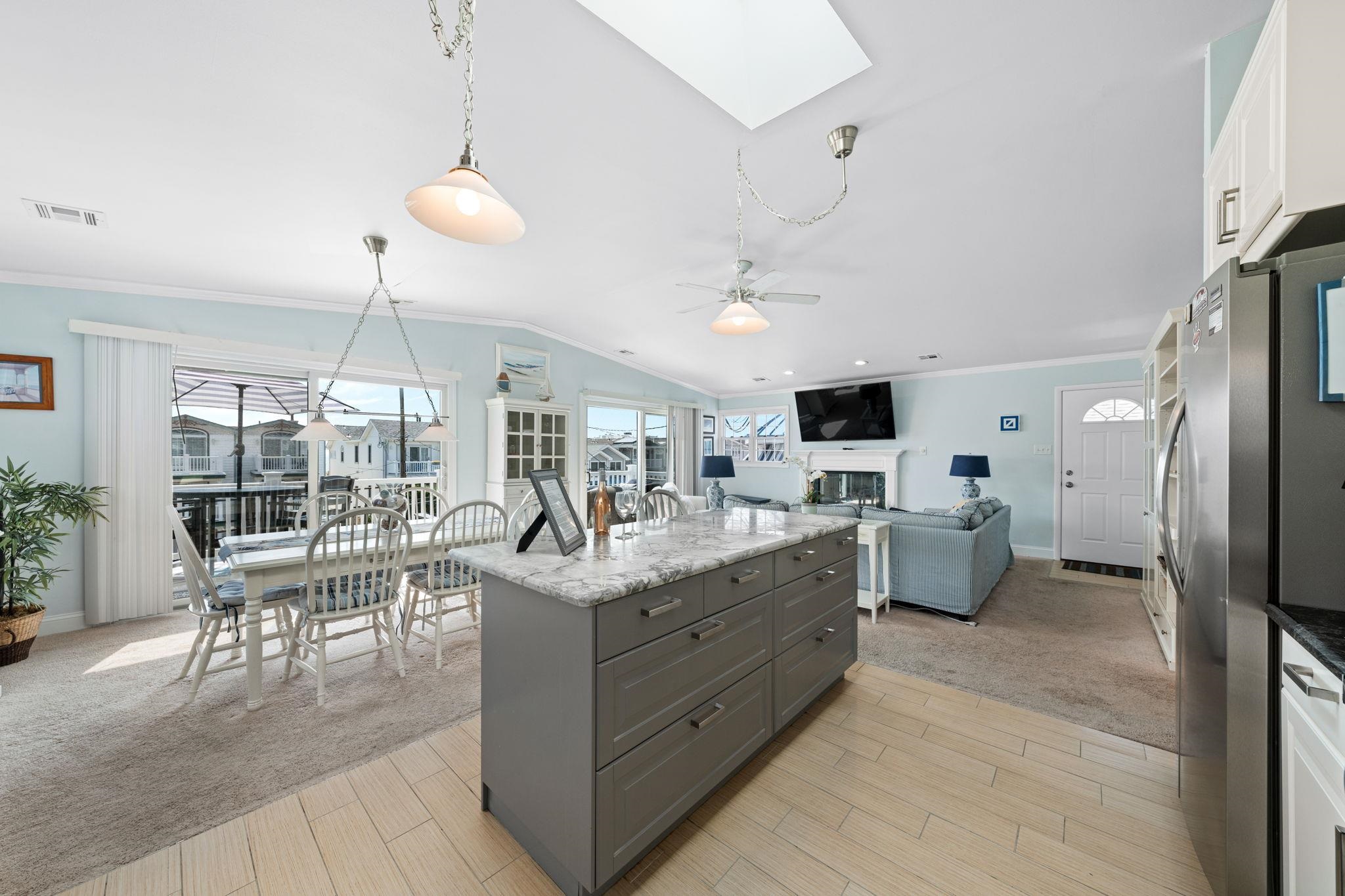5414 Central Avenue Unit: 2nd floor