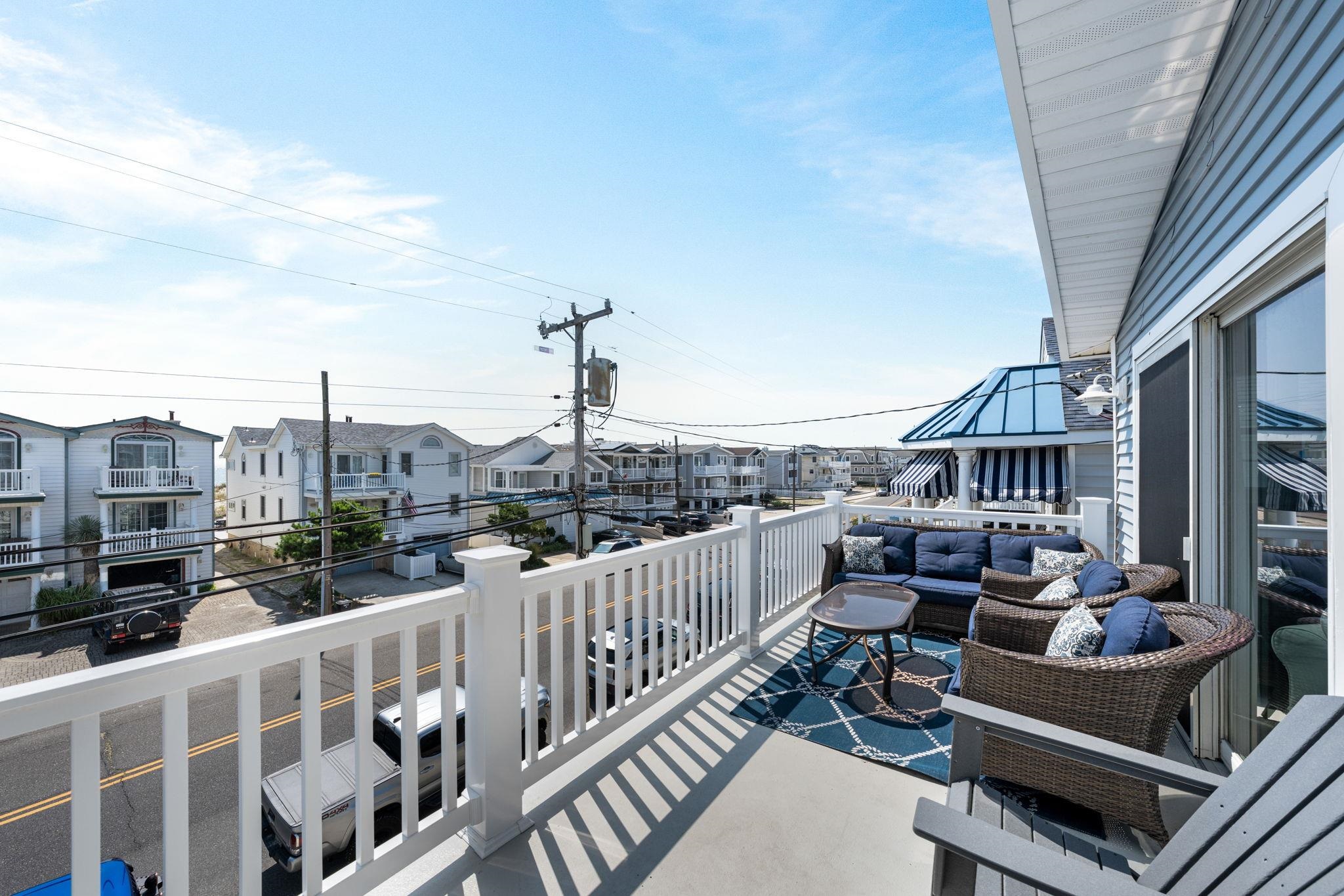 5414 Central Avenue Unit: 2nd floor
