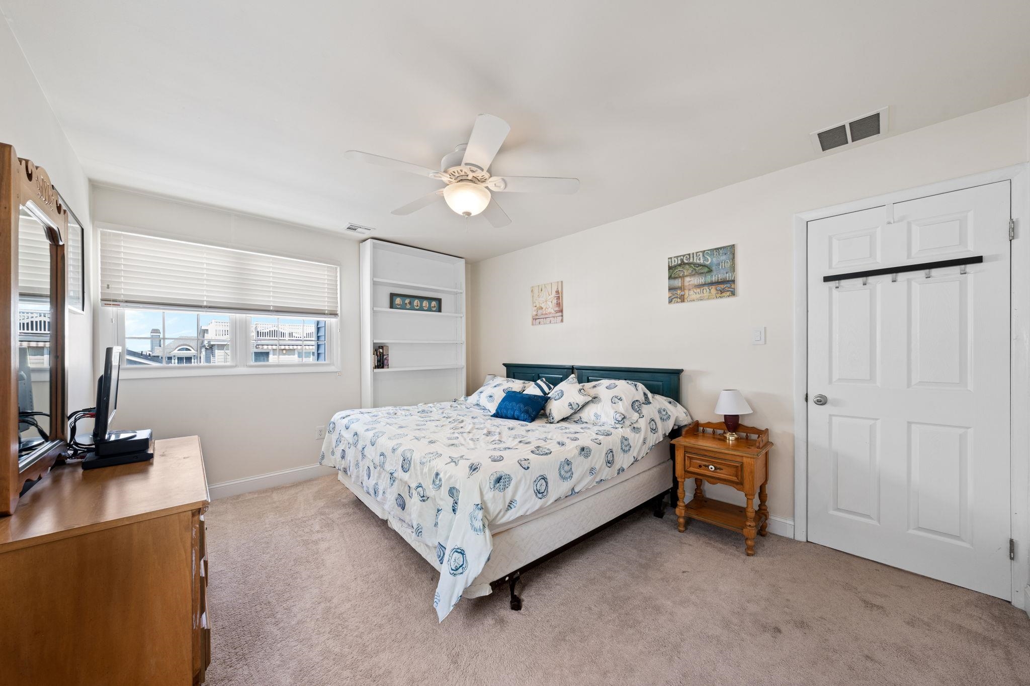 5414 Central Avenue Unit: 2nd floor
