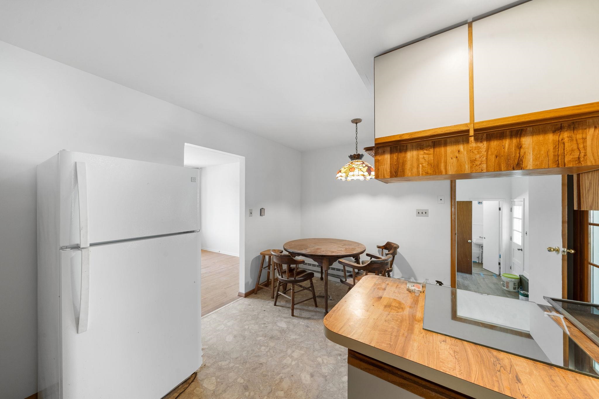 521 E Tampa