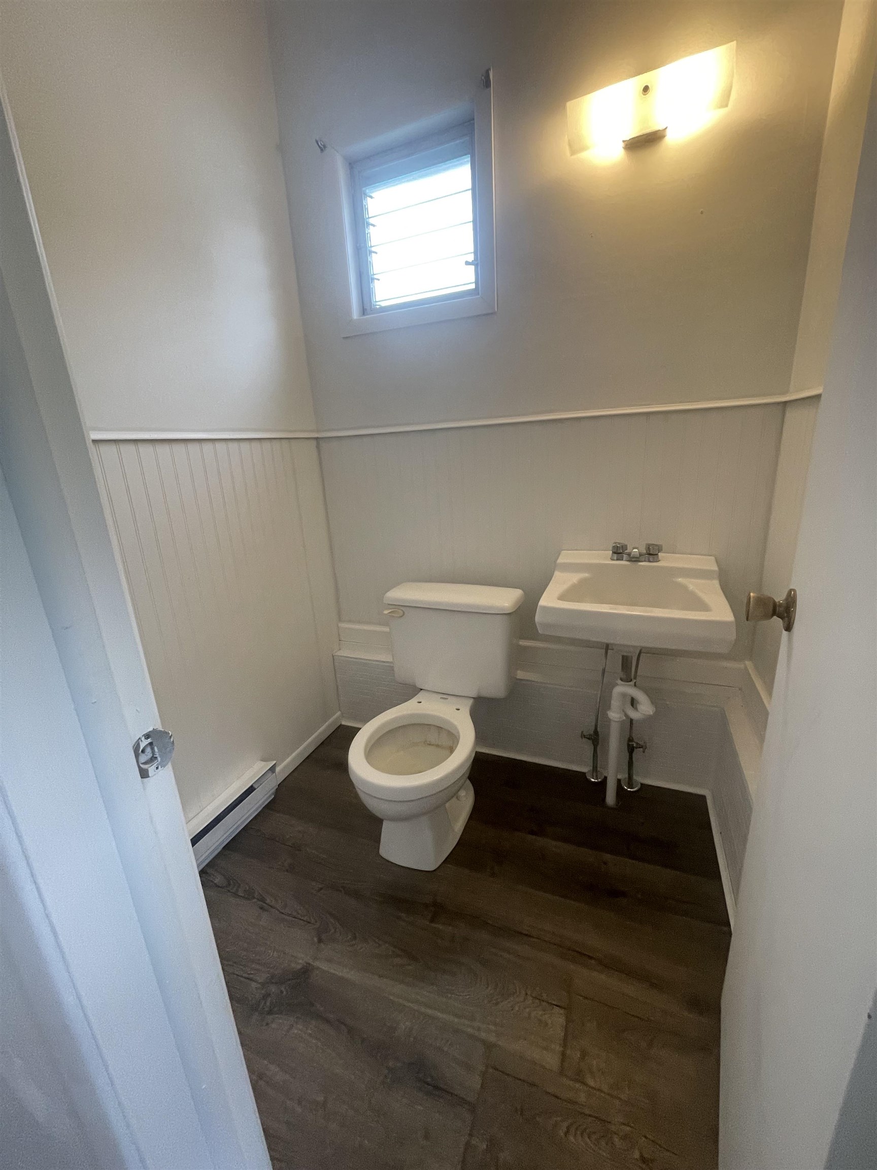 521 E Tampa