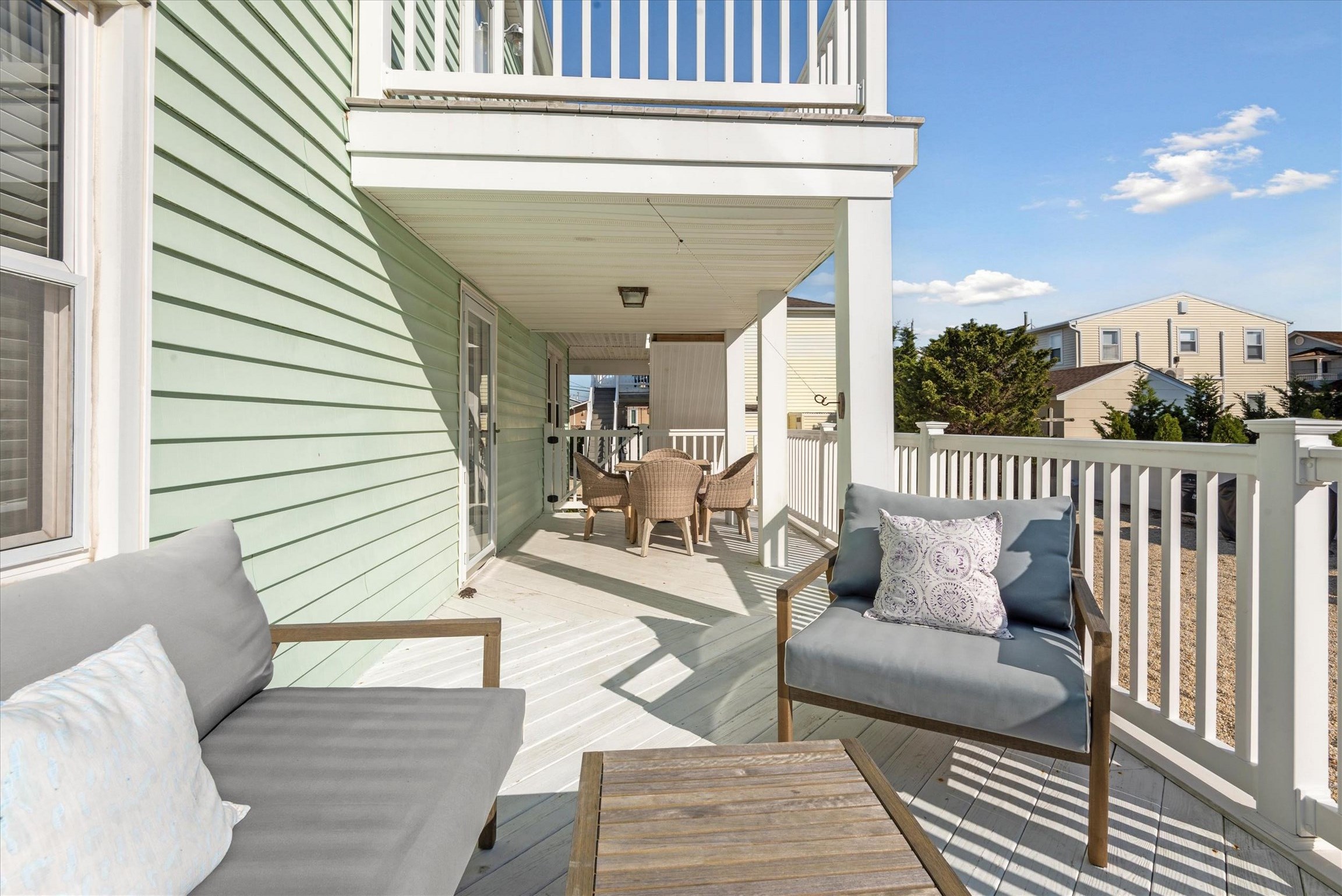 413 98th Street Unit: first floo