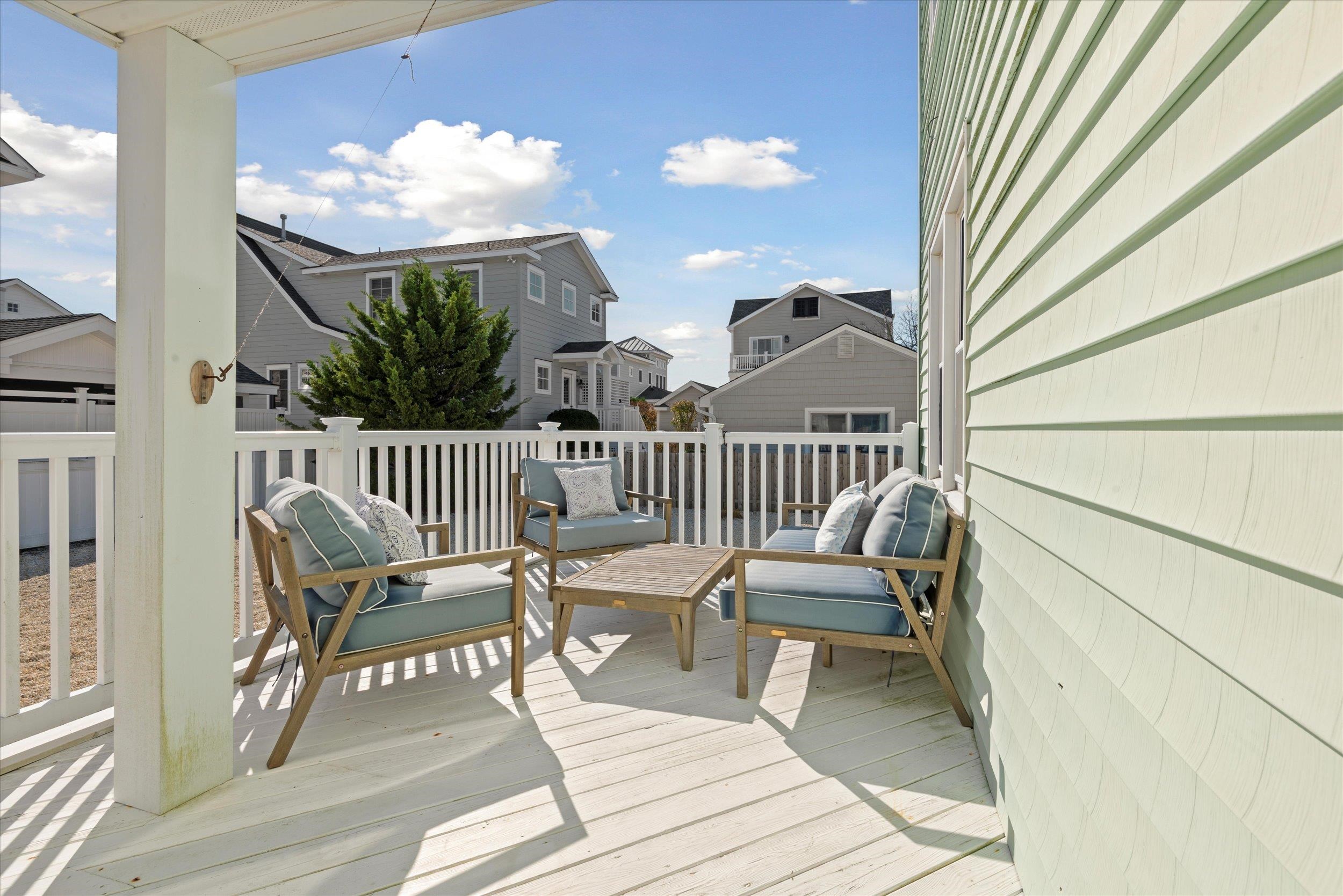 413 98th Street Unit: first floo